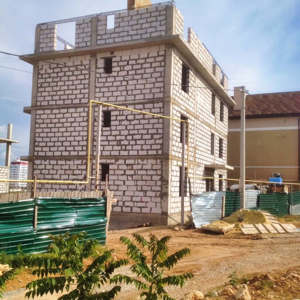СТРОИТЕЛЬСТВО ДОМОВ — СевСтрой Бригада Строительство дома из ракушечника в Крыму