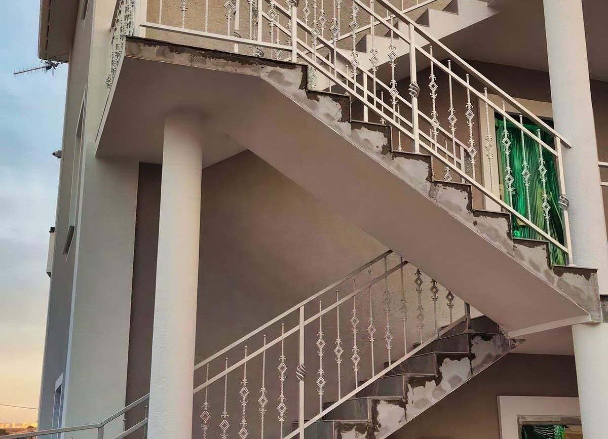 МЕТАЛЛОКОНСТРУКЦИИ — СевСтрой Бригада Металлоконструкции в Севастополе (лестницы, ограждения, перила)