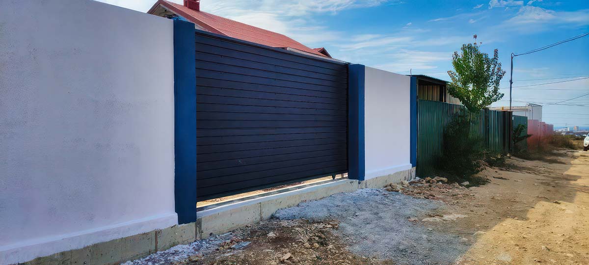 МЕТАЛЛОКОНСТРУКЦИИ — СевСтрой Бригада Входная группа участка в Крыму