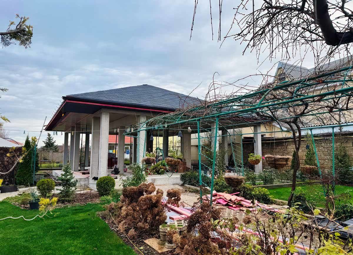 СТРОИТЕЛЬСТВО ДОМОВ — СевСтрой Бригада Строительство частного дома с гаражом и входной группой